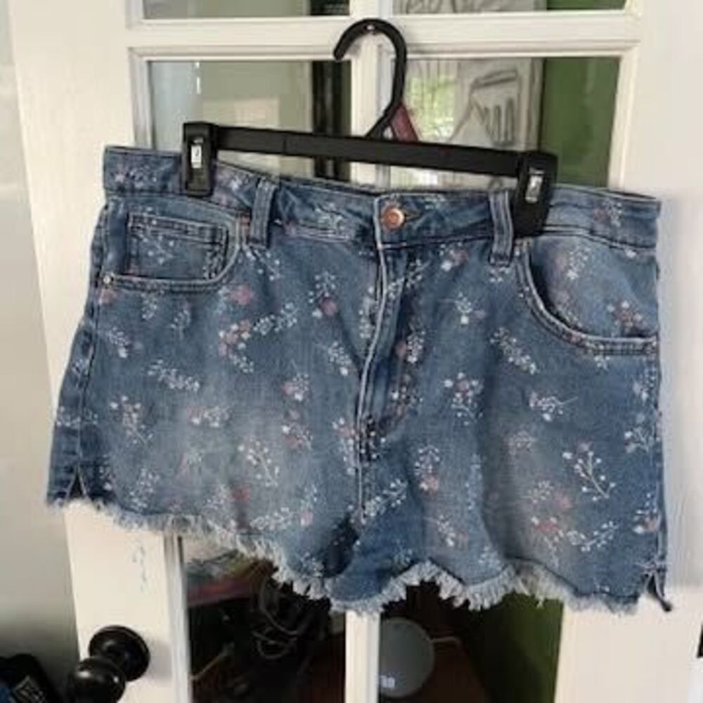 Celebrity Pink Floral Denim Shorts
